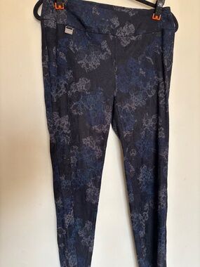 LISETTE-L MONTREAL Women’s Pants Sz 8 Stretch Pull On Embroidered Floral Print